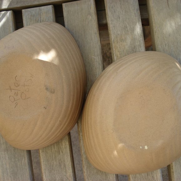TWO PETER POTS QUAHOG BOWLS SEAGULL BLUE & MAHAGONY BROWN - Picture 9 of 10